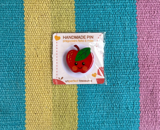 Pregadeira de peito feita à mão